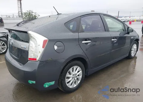 2014 Toyota Prius Plug-In from USA, damaged, VIN JTDKN3DP8E3053151